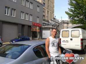 marek100200300