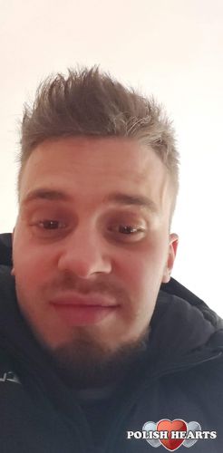 DamianeeK1999
