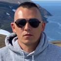 EEmigrant84, Male, 39 years old