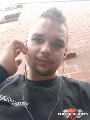 Kortemark.. Poznam kogoś komu m&oacute;głbym się wygadać, chętnie się spotkam.. Nie znam tu nikogo.. Charakterny.. Odezwij się chętnie opowiem o soboe