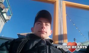 Odważnie patrzę w przyszłość, idąc ku lepszemu.